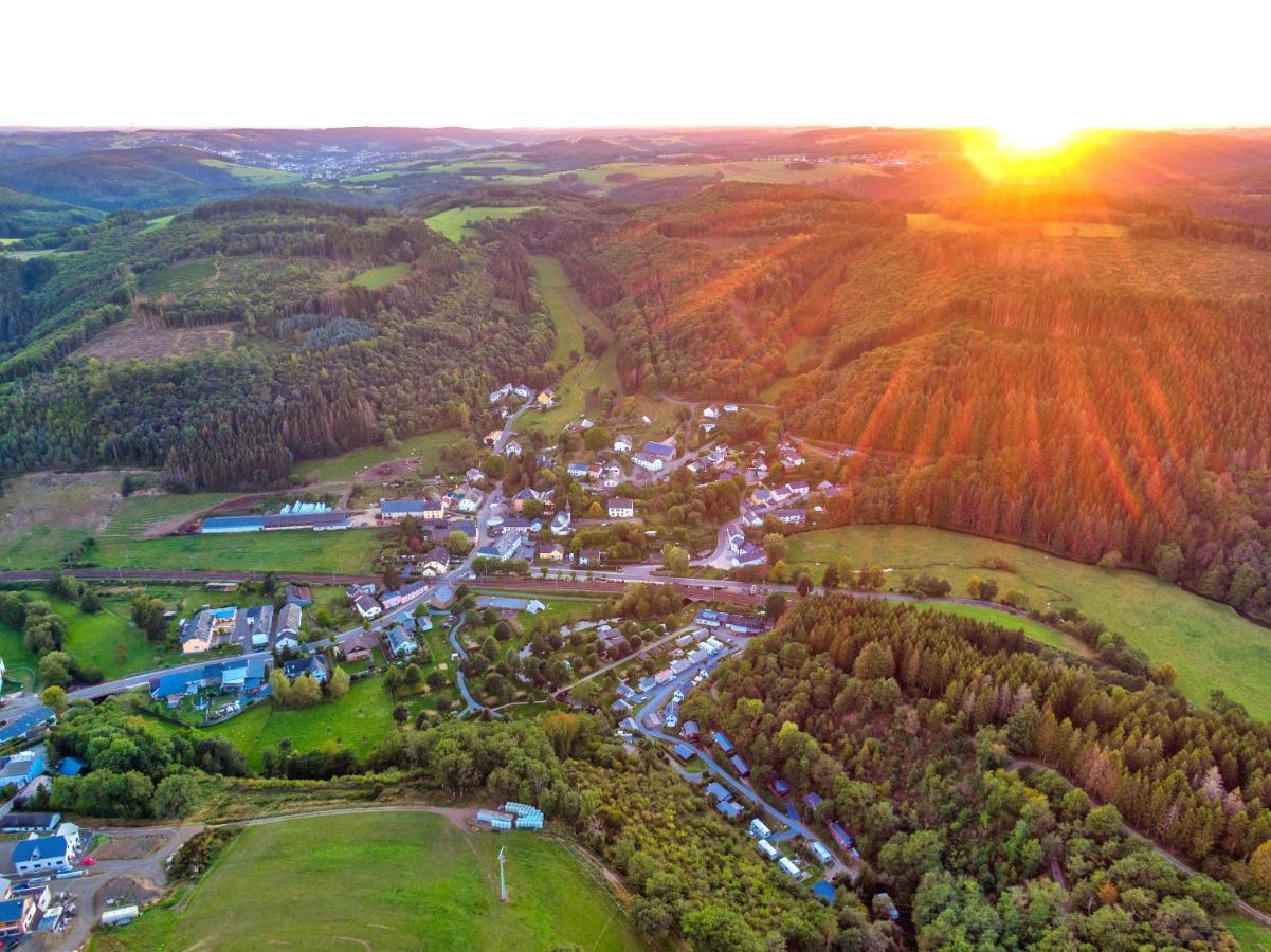 Basic Vakantiehuisje Op Val D'Or Enscherange Extérieur photo